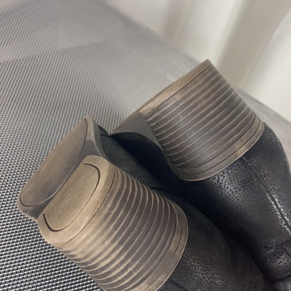 Billabong Black Booties Lined size 8 - Picture 6 of 15